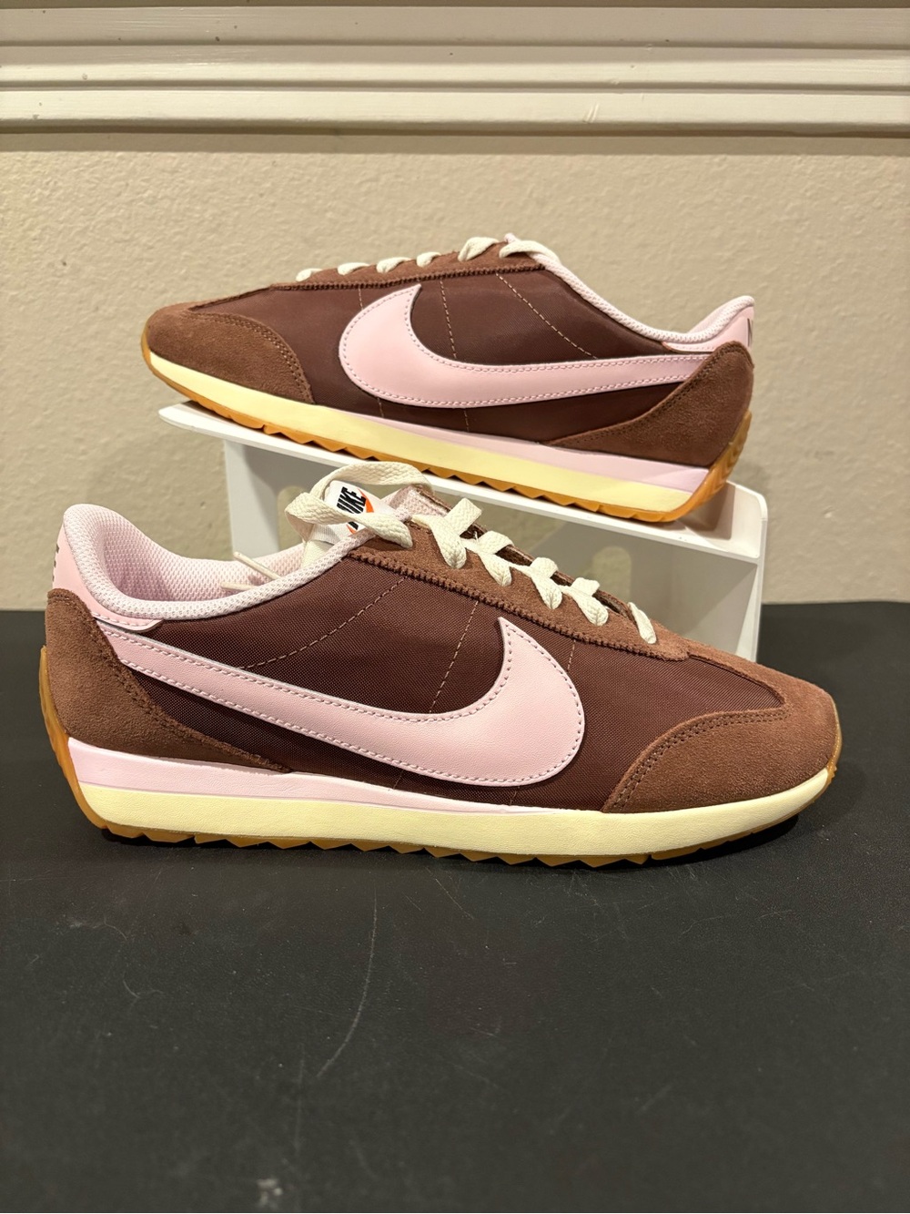 Nike Pacific Baroque Brown/Pink Low Top Woman’s Size 8.5 HM4771-204 NWB